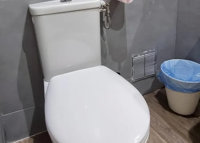 La Cle Escale Bleue, Route Du Parcours Des Arts Ppat * Ιέρ